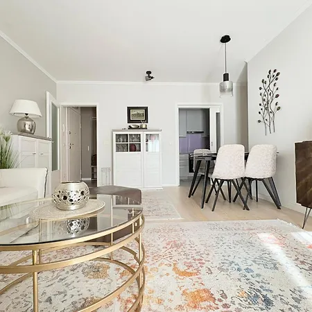 アパート Lume Citypad Parking Included