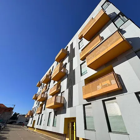 Lume Citypad Parking Included * ザダル